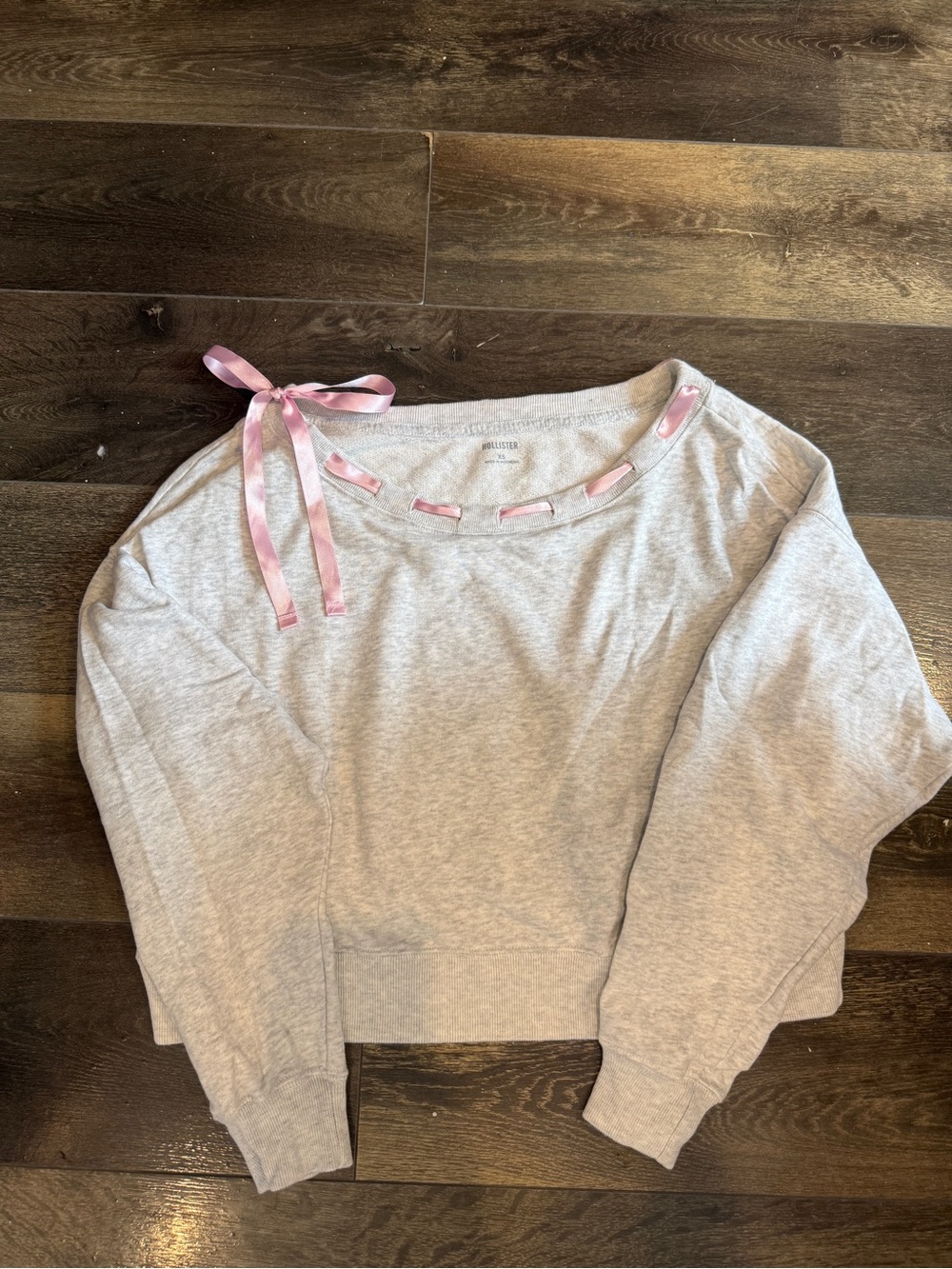 Hollister Light Gray Women's Pullover Sweatshirt with Pink Ribbon Detail